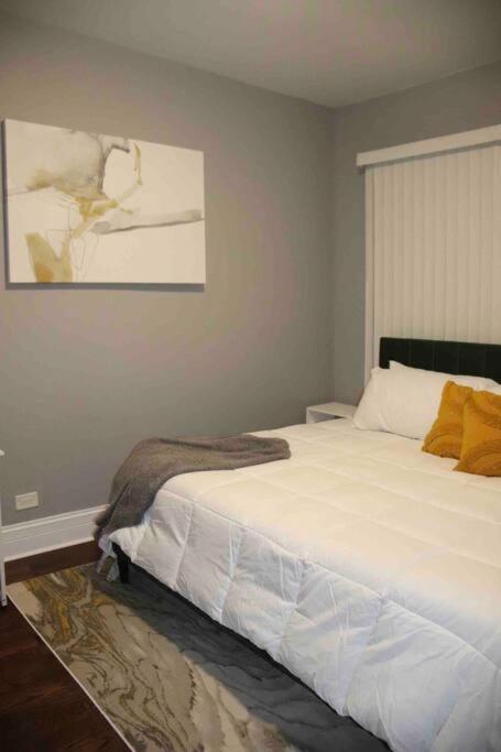 Upscale Apartment Westside Of Chicago Exteriér fotografie